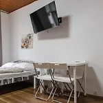 Affordable 1Br Apartment Next To Millennium Tower