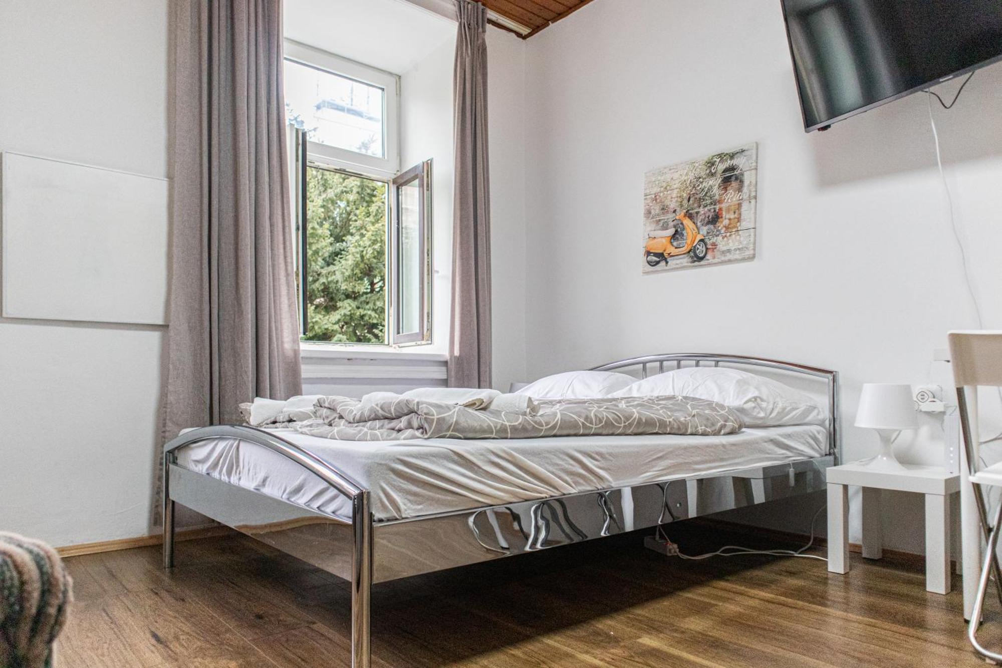 Affordable 1br Next To Millennium Tower * Wien